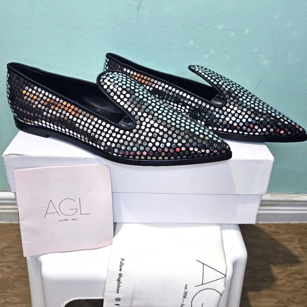 NIB AGL Rei Black & Light Capsule Satin Pointed Toe Flats Moccasin Loafers sz 38